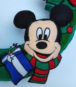 Disney Mickey & Minnie Mouse, Donald Duck Goofy Felt Fabric Christmas Wreath Decoration