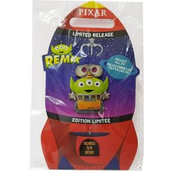 Disney Store Alien Remix Wall-e Pin Trading Badge