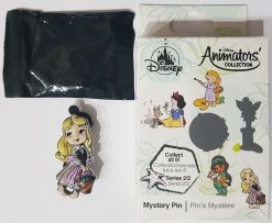 Disney Store Aurora Briar Rose Series 2 Mystery Pin Trading Badge