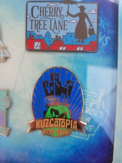 Disney Store D23 Fantastic Worlds 4 Pin Trading Set