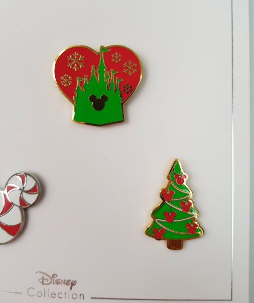 Disney Store Holiday Christmas Set Of 4 Mini Pin Trading Badges