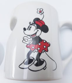 Disney Store Mickey & Minnie Mouse Heart Cut Out Mug Set