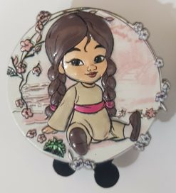 Disney Store Mulan Animators Series 2 Mystery Pin Trading Badge