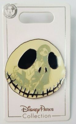 Disney Store Nightmare Before Christmas Jack Skellington Glow In The Dark Pin Trading Badge