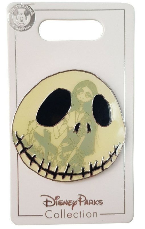 Disney Store Nightmare Before Christmas Jack Skellington Glow In The Dark Pin Trading Badge