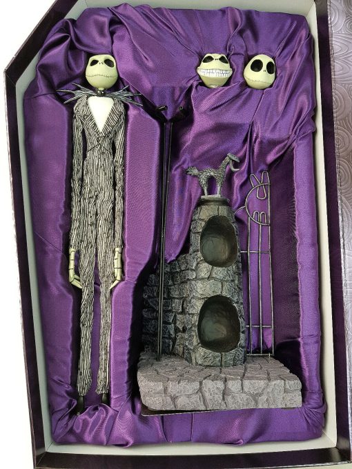 Disney Store Nightmare Before Christmas Jack Skellington & Sally Limited Edition Doll Figures