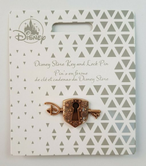 Disney Store Opening Ceremony Key And Lock Pin Trading Badge