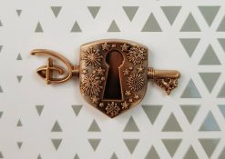 Disney Store Opening Ceremony Key And Lock Pin Trading Badge