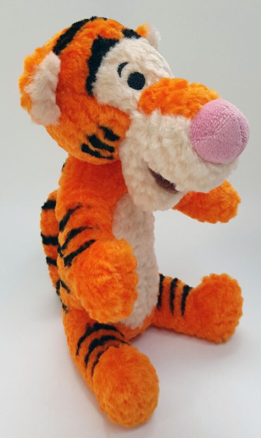 Disney Tokyo Resort Winnie The Pooh Tigger Plush Soft Cuddly Toy 24cm