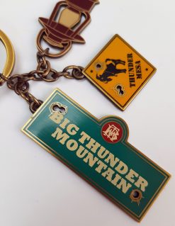 Disneyland Paris Big Thunder Mountain Metal Keyring