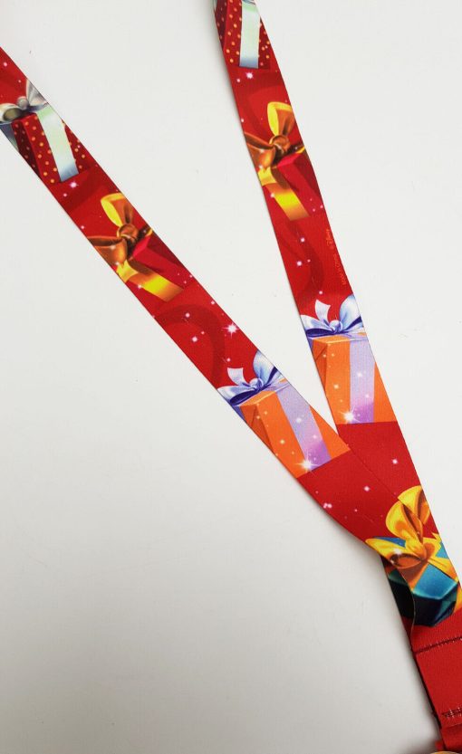 Disneyland Paris Christmas Pin Trading Badge Lanyard