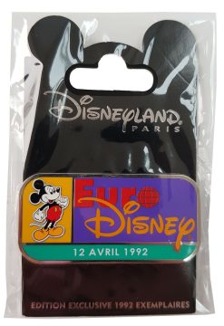 Disneyland Paris EuroDisney 1992 Revival Retro Vintage Style Pin Trading Badge