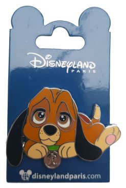 Disneyland Paris Fox & Hound Baby Copper Pin Trading Badge