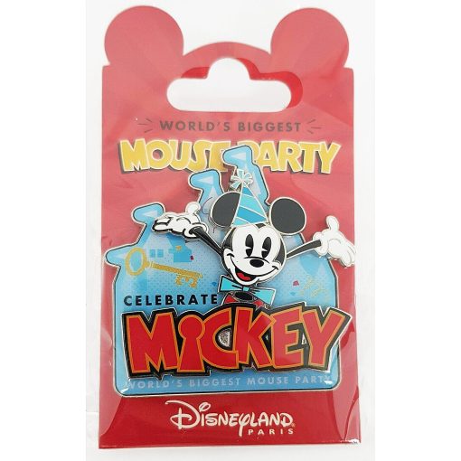 Disneyland Paris Mickey Mouse 90th Worlds Biggest Mouse Party Pin Trading Badge