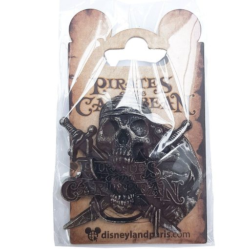 Disneyland Paris Pirates Of The Caribbean Skull & Crossbones Pin Trading Badge